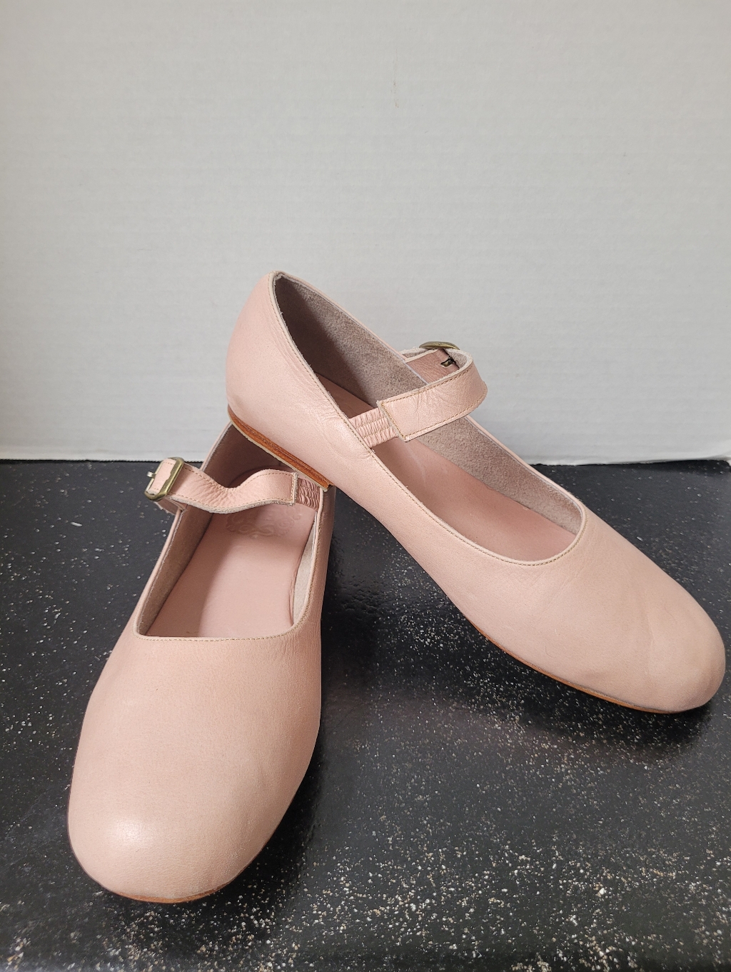 Elf Leather Bell Rose Mary Jane Flat In Blush Pink